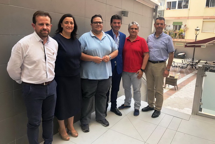 Los hoteleros ofrecen un almuerzo de despedida como concejal de Turismo a Rafael Caballero 